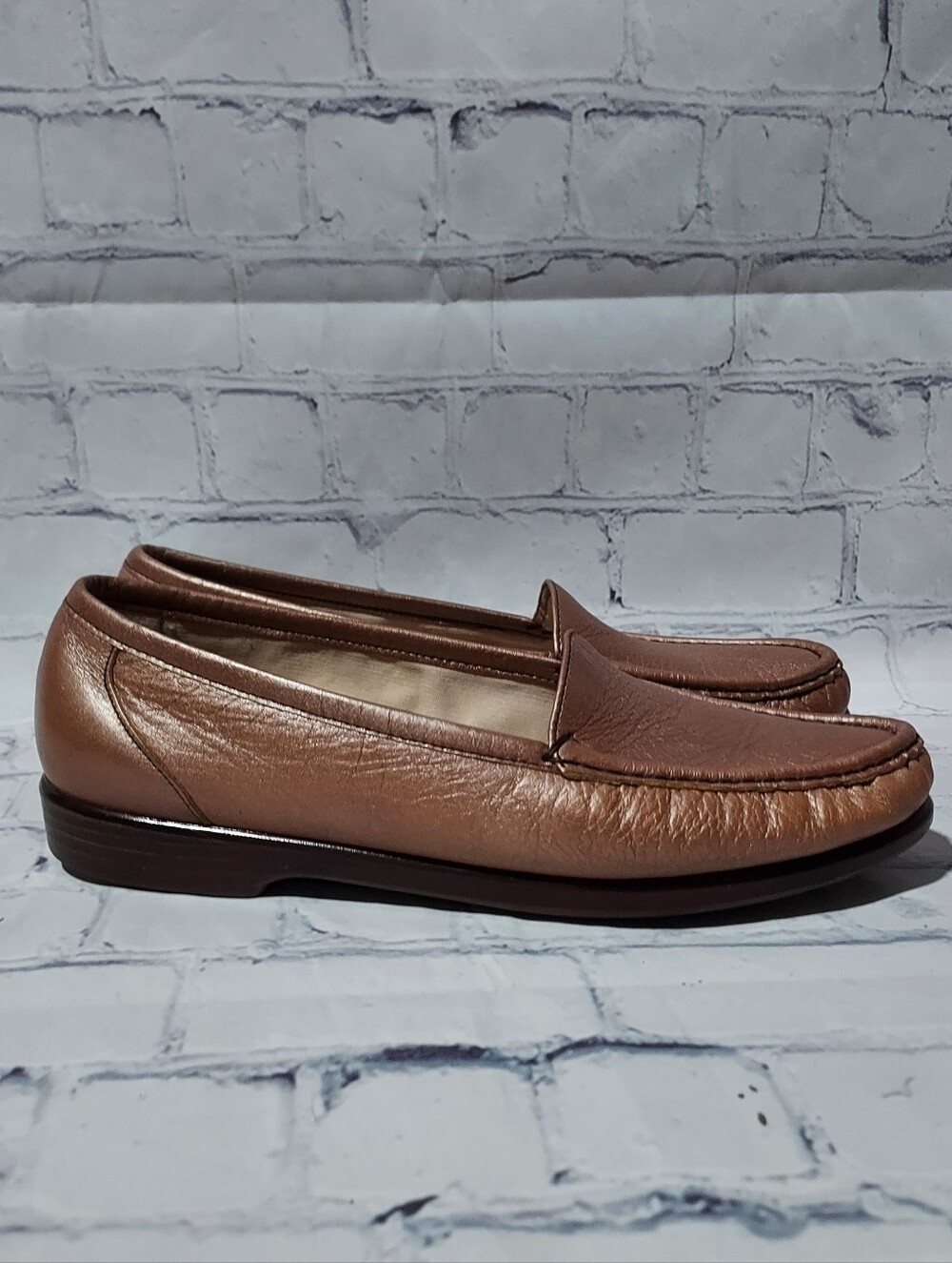 SAS Bronze Leather Loafers Women's 9.5 W Made in USA Comfort Teacher Academia